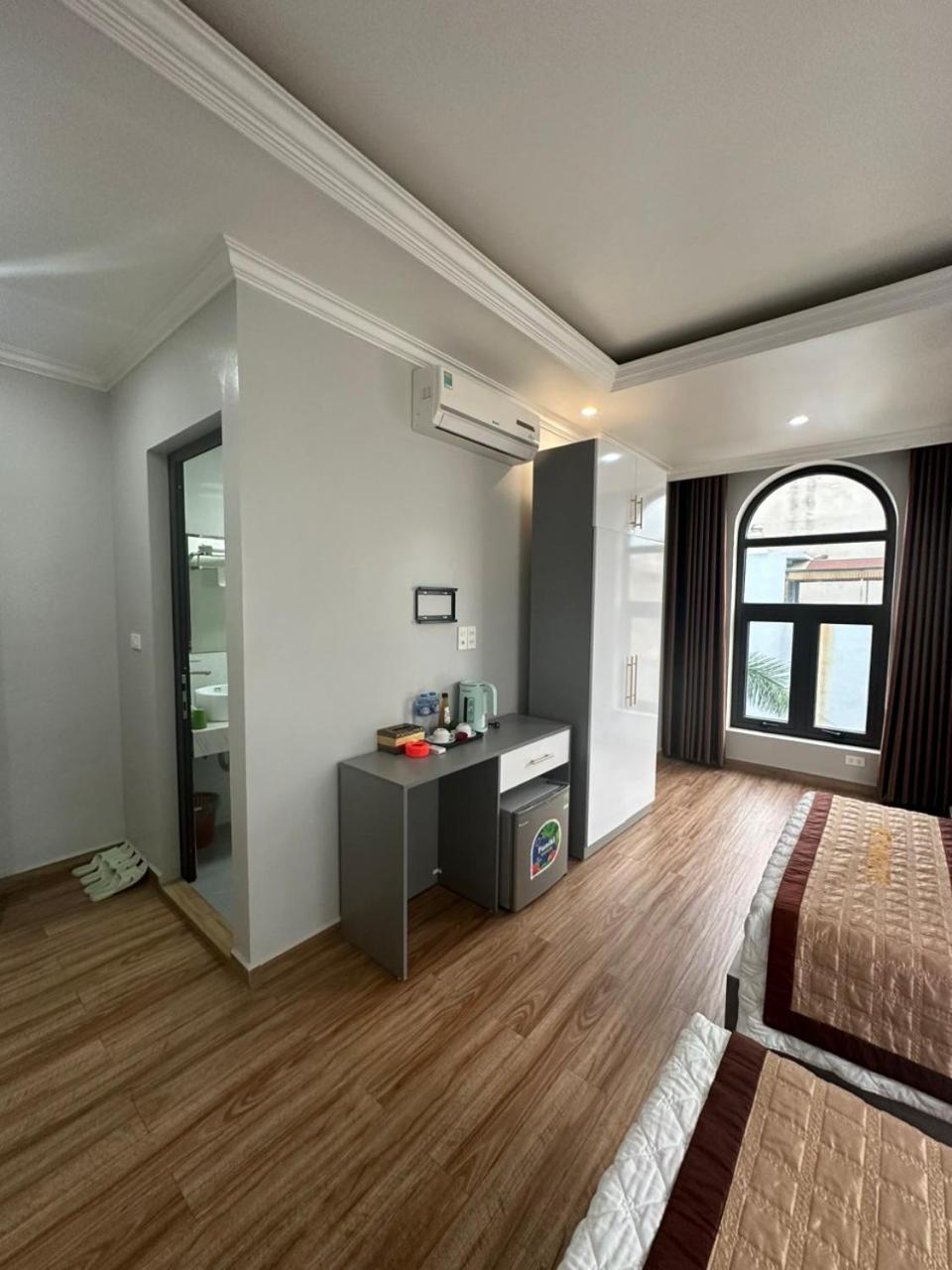 Viet Hoang Hotel 하롱 외부 사진