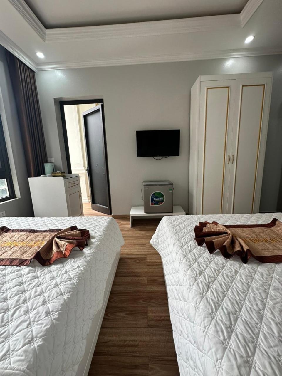 Viet Hoang Hotel 하롱 외부 사진