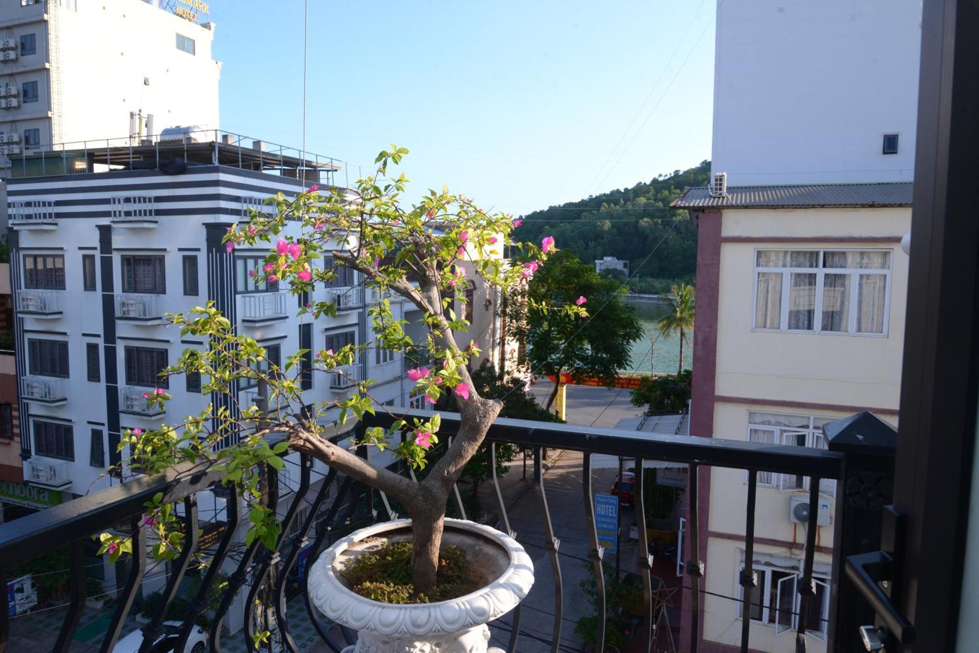 Viet Hoang Hotel 하롱 외부 사진